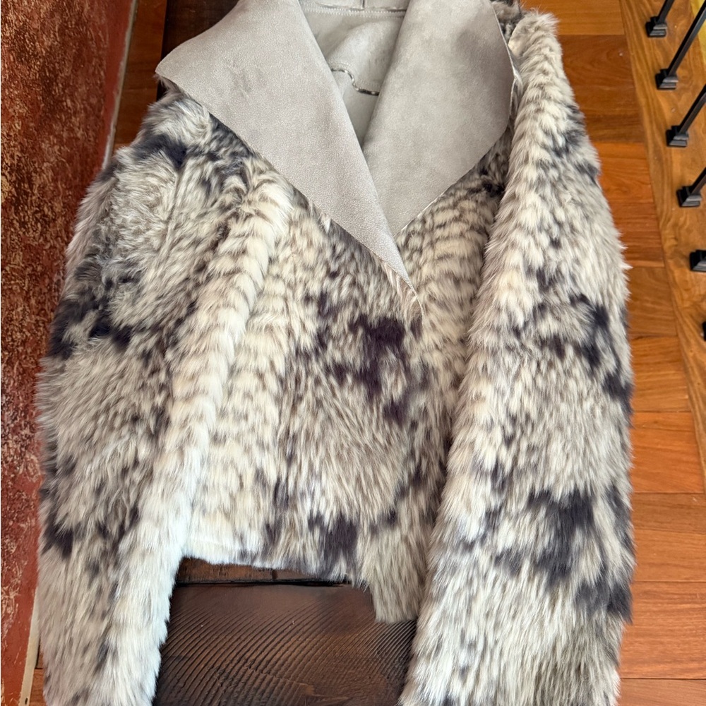 Banana Republic faux fur/suede reversible jacket